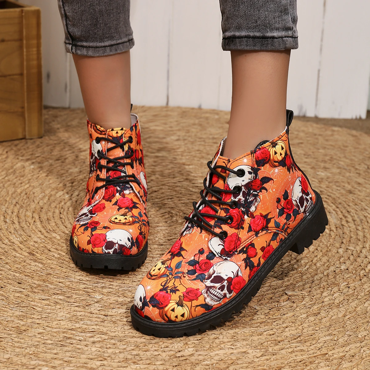 

Skull Head Printed Short Boots Women's 2024 Autumn Winter New Halloween Personalized Trend 3D Printed Work Boots Casual Shoes