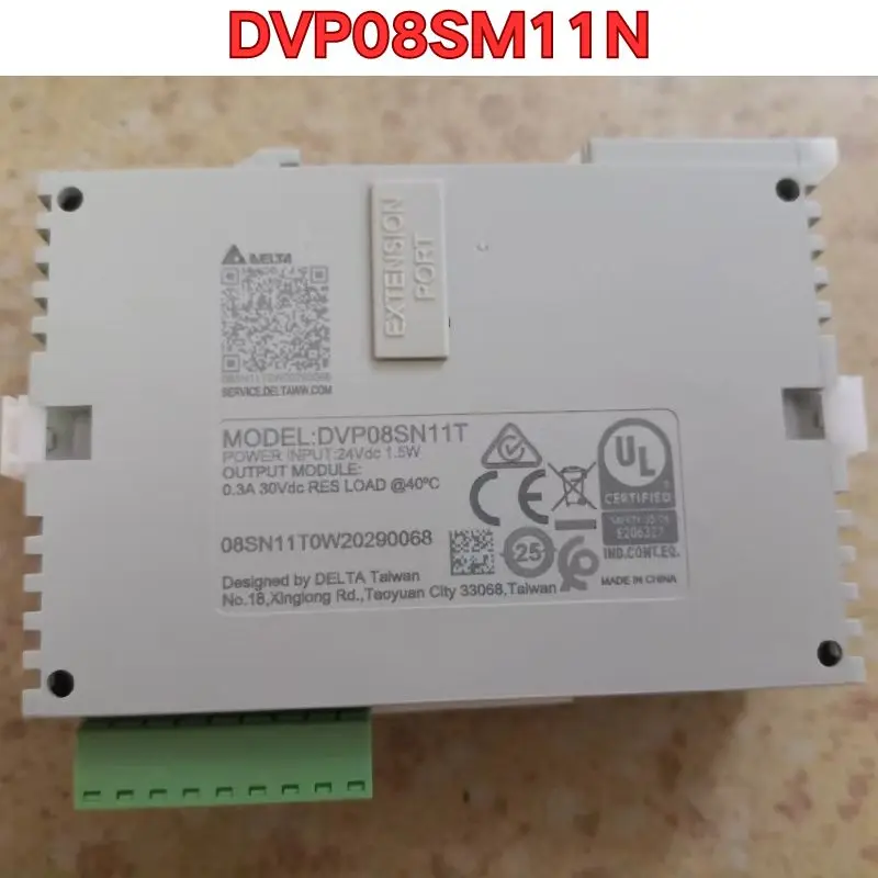 New PLC module DVP08SM11N