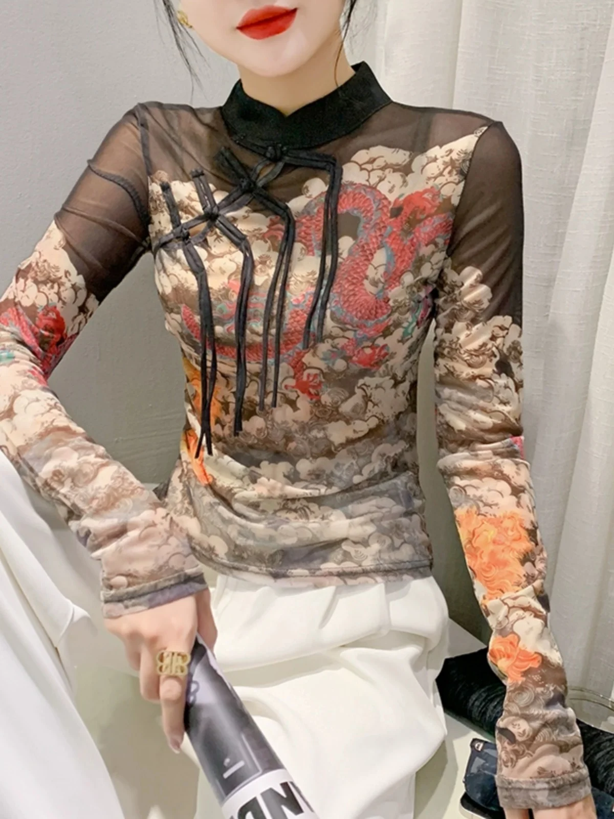 Ele Long Sve Me T-irt レディース ファッション 春服 着痩せ 多用途 ボタンアップ ベースレイヤー irt 中国製 Sle