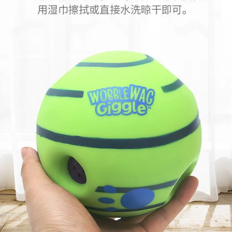 Pet toy dog self hif to dog toy giggle sound ball bite pet ball rolling grinding teeth to relieve bored. Mmm