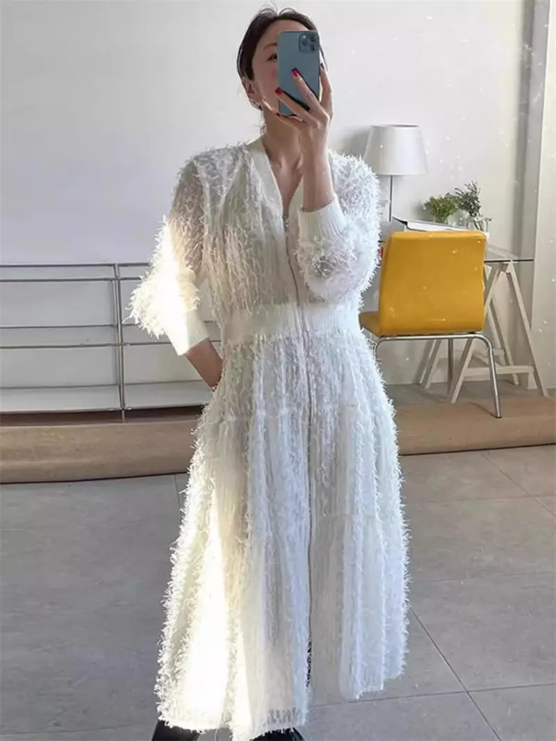 

Korean Fringe Dresses For Women Elegant 2024 Spring French Style V-Neck Design Zipper Slim Bubble Sleeves Classic Dress Z4681
