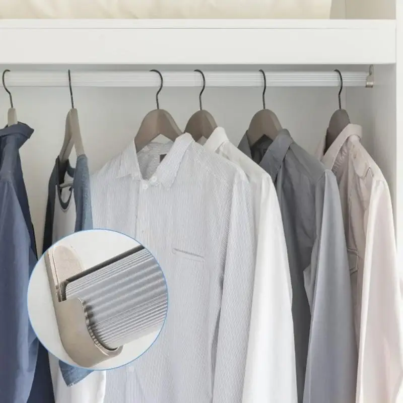 QX2E Pack Of 10 Alloy Closet Hangers For Wardrobe Rods Strong And Sturdy