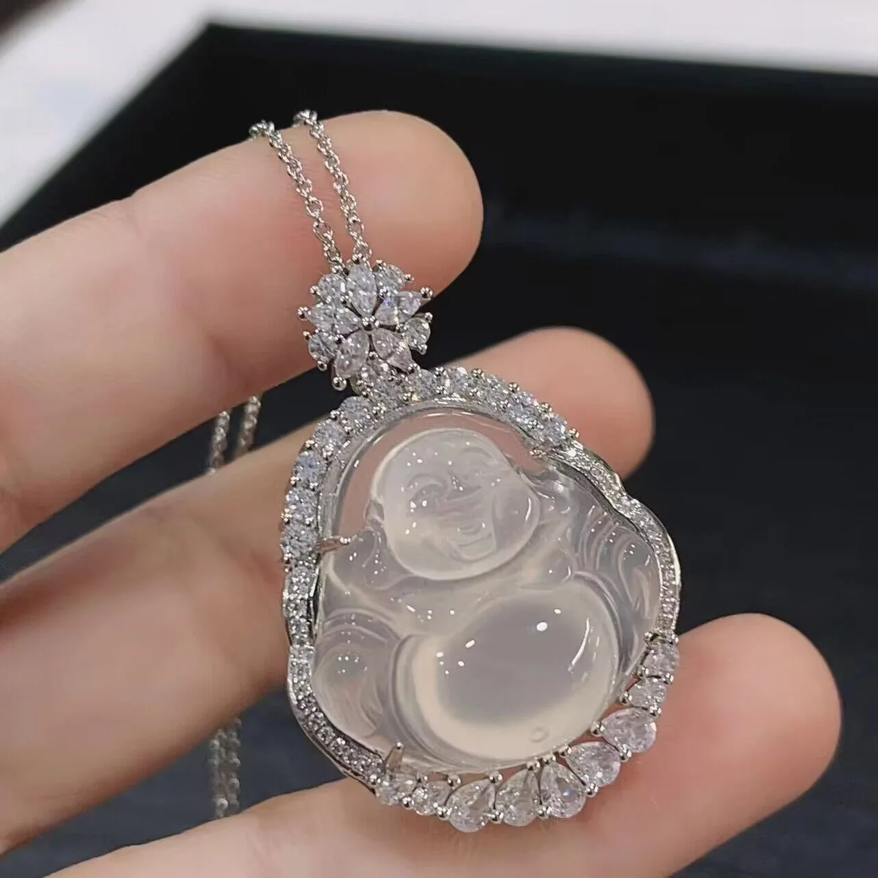 Silver-plated White Chalcedony Buddha Male Agate Female Jade Maitreya Buddha Necklace