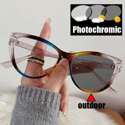 Cat Eye Frame Outdoor Photochromic Sunglasses Fashion Trendy Anti Blue Light Plain Eyeglasses Finished Optical Spectacle Eyewear