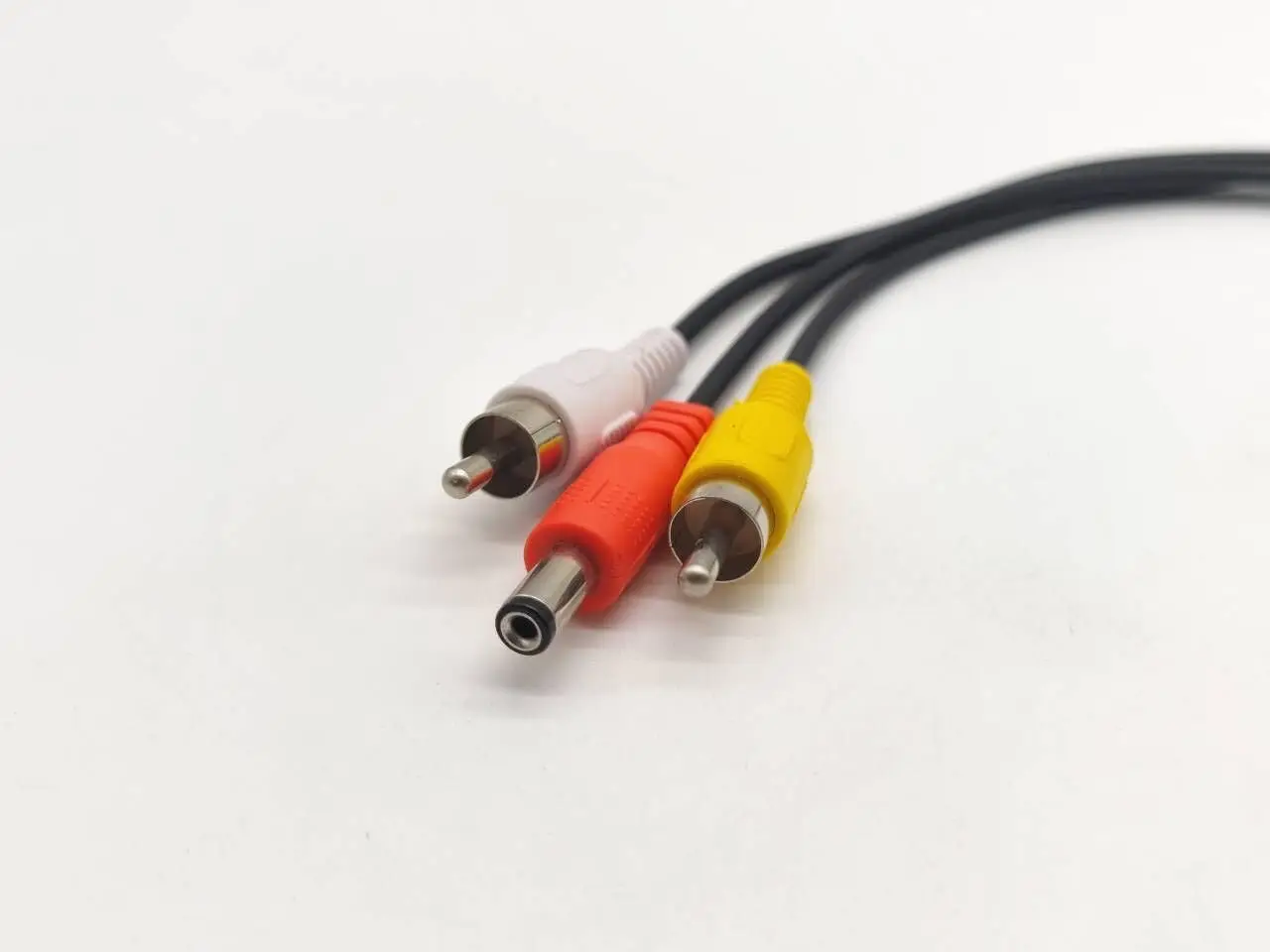 Aviation Cable Adapter GX12 4 Pin Male Connector Cable to DC RCA CCTV Camera Cable 1M