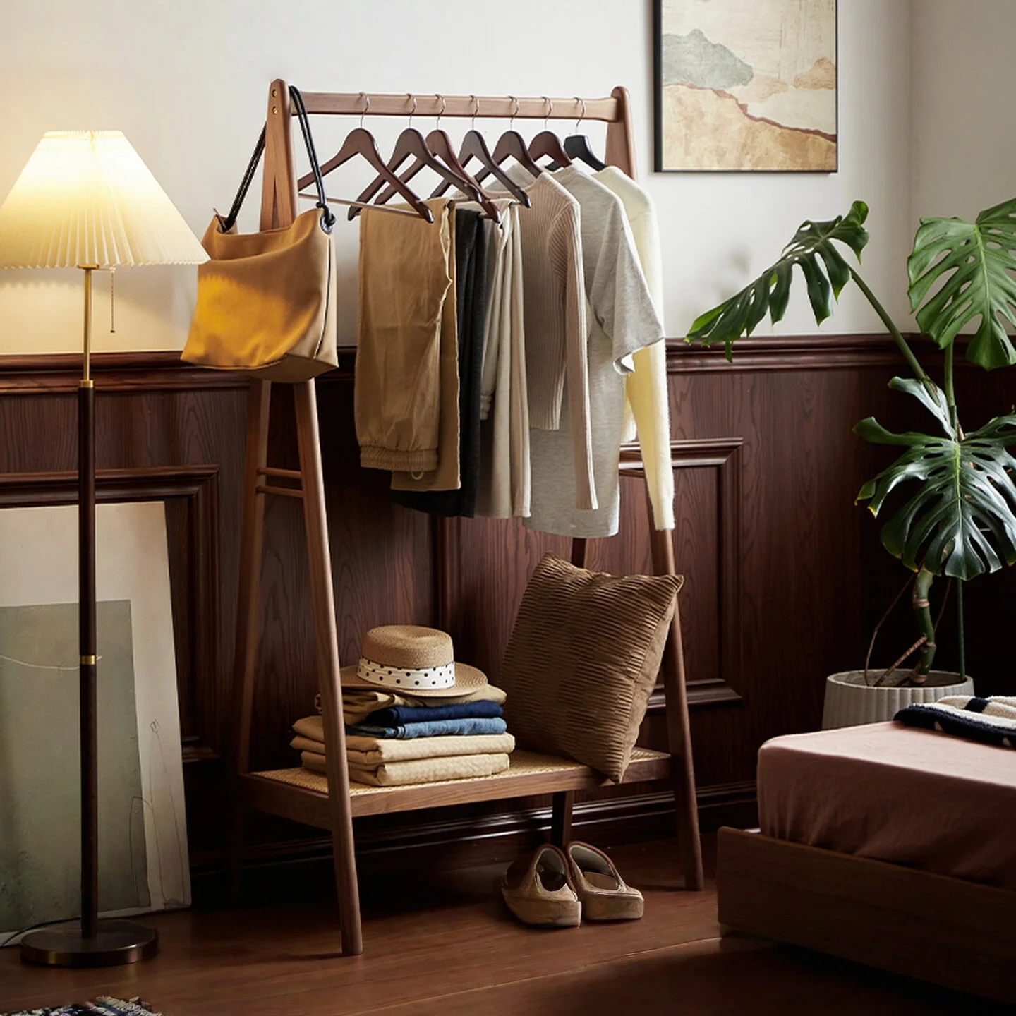 #Modern Minimalist Hotel Rack With Storage Rods Multi-Purpose Clothes