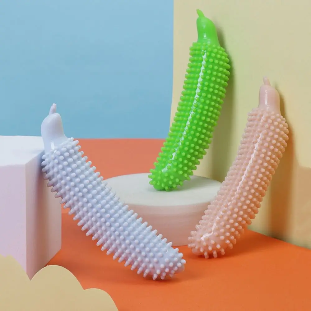 

Cucumber Shape Dog Teeth Grinding Stick Bite Resistant TPE Dog Chew Wear Resistant Dog Biting Stick Relieve Boredom