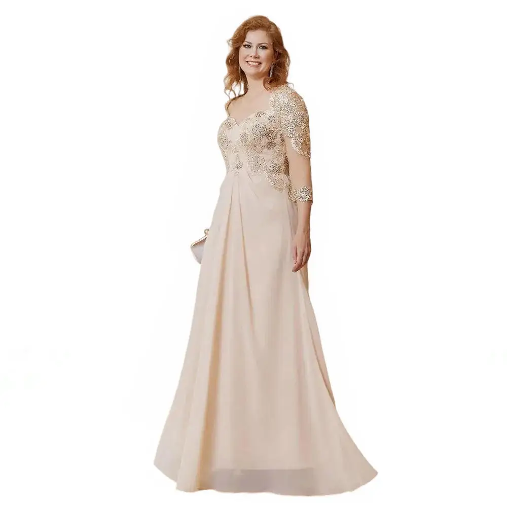 Vestido de gasa de encaje con cuentas y escote corazón