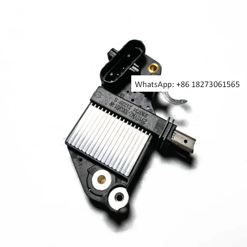 Heavy Duty Truck HOWO T7H Generator Regulator High Power Regulator 110A/130A Carbon Brush Shandeka Regulator