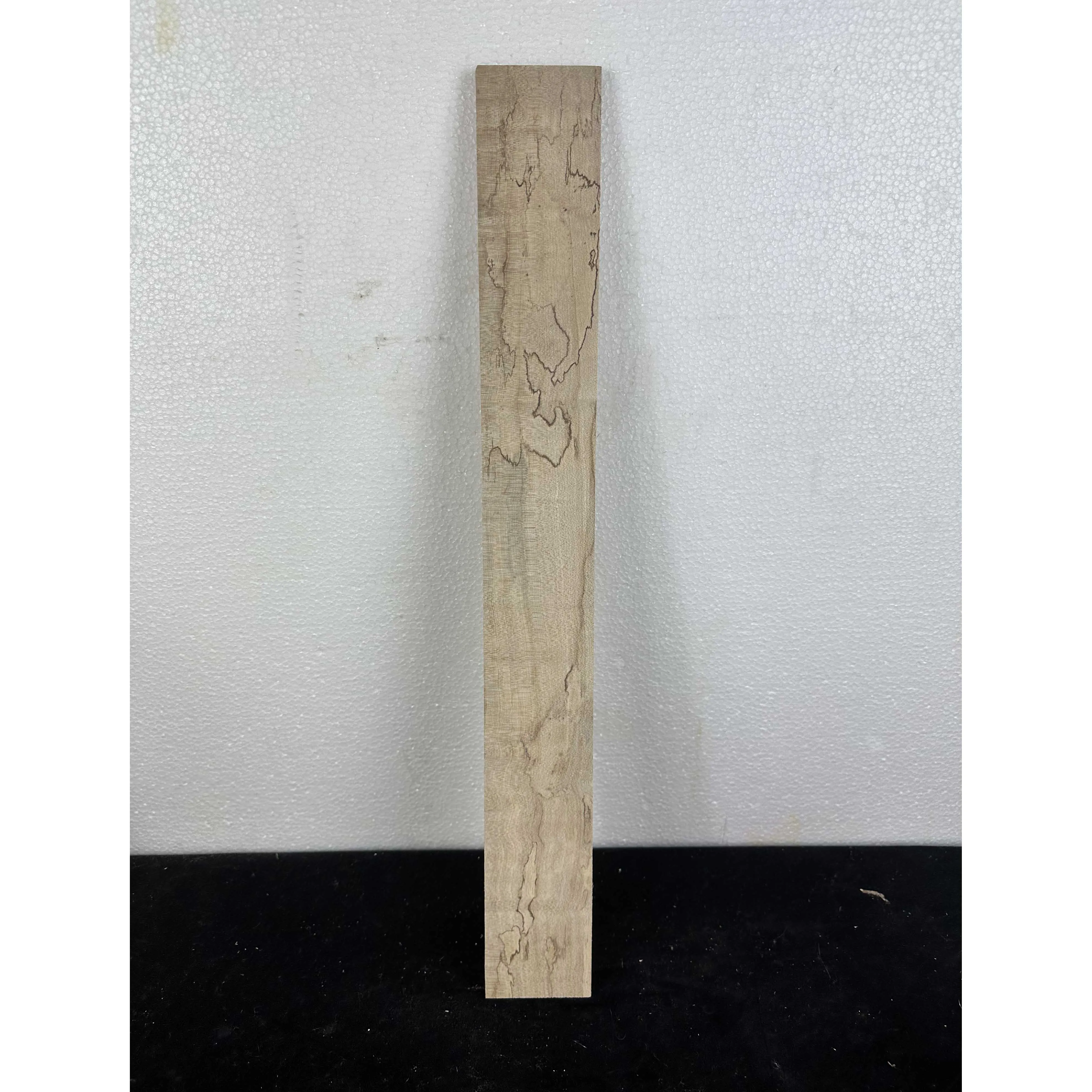 Maple Surface Electric Guitar Neck Accessory1 High-Quality Each piece of wood with a different pattern If you mind, please be us