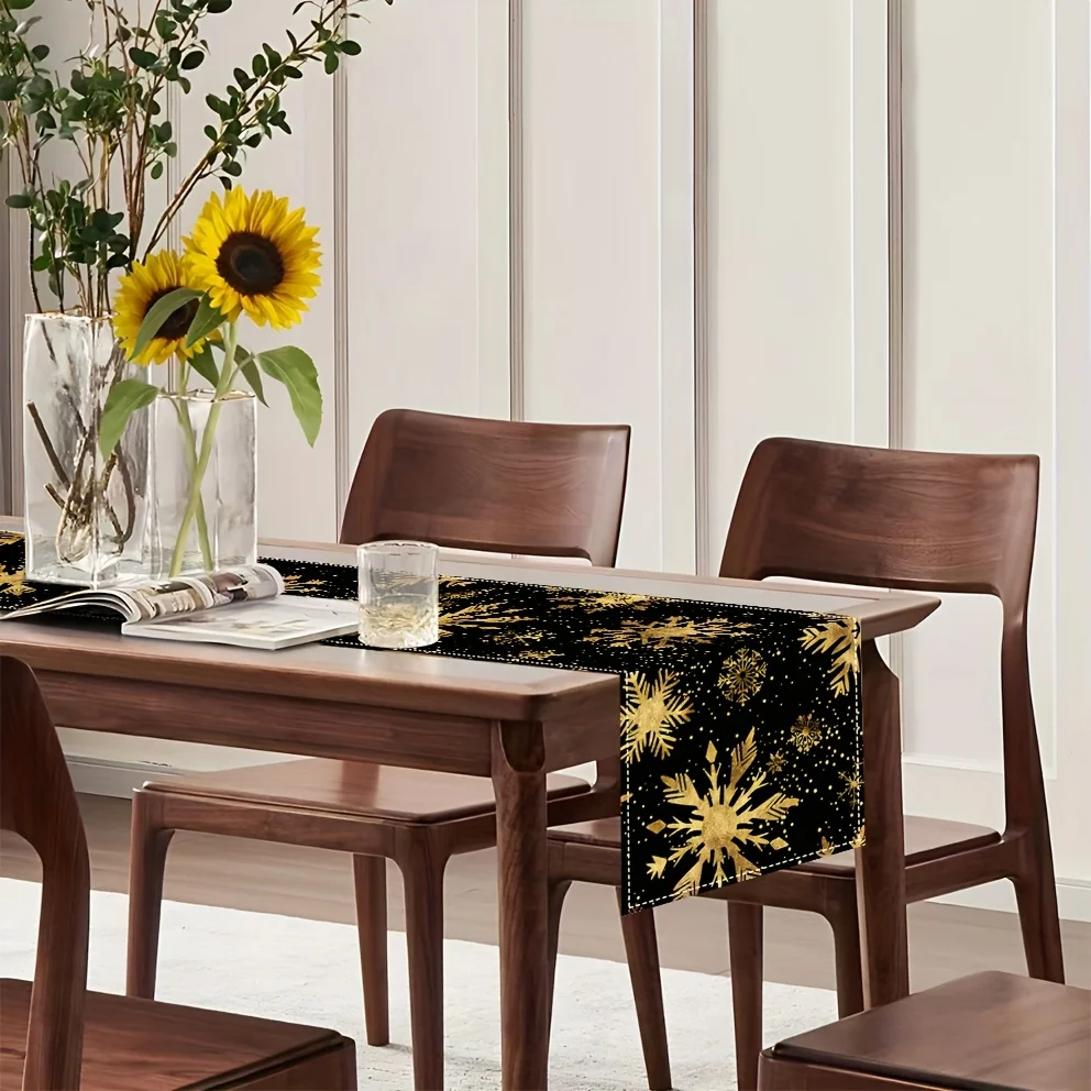 1 Piece of Black Gold Snowflake Christmas Table Runner, Black Background with Golden Snowflakes and Gold Dot Pattern, Suitable for Christmas Dinner, Holiday Party, Accessible Luxury Home, Theme Cafe, Classy B&B, Christmas Market, Business Banquet, New Year Decoration