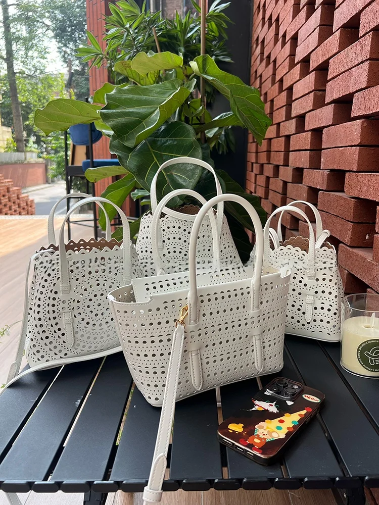 

Laser Carved Hollow out Leather Handbag Tote Basket Bag Women's Crossbody Bag Briti Sle Pure Color Casual Handbag
