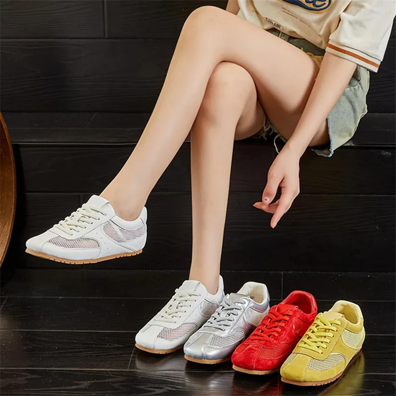 

2023 летние новые кожаные кроссовки, женские модные повседневные туфли agam, дышащие женские туфли на плоской подошве с сеткой