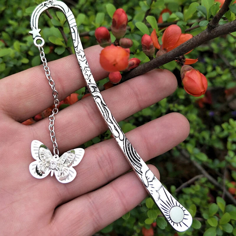 Creative Luminous  Glow In The Dark Butterfly Dragonfly Bookmark Book Marker Stationery DIY Bookmarks  Gift