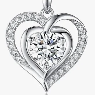 10K White Gold D Color 8mm Heart Cut Moissanite Pave Set Small Round Cut Moissanite 1mm Width Cable Chain 40+4cm Length