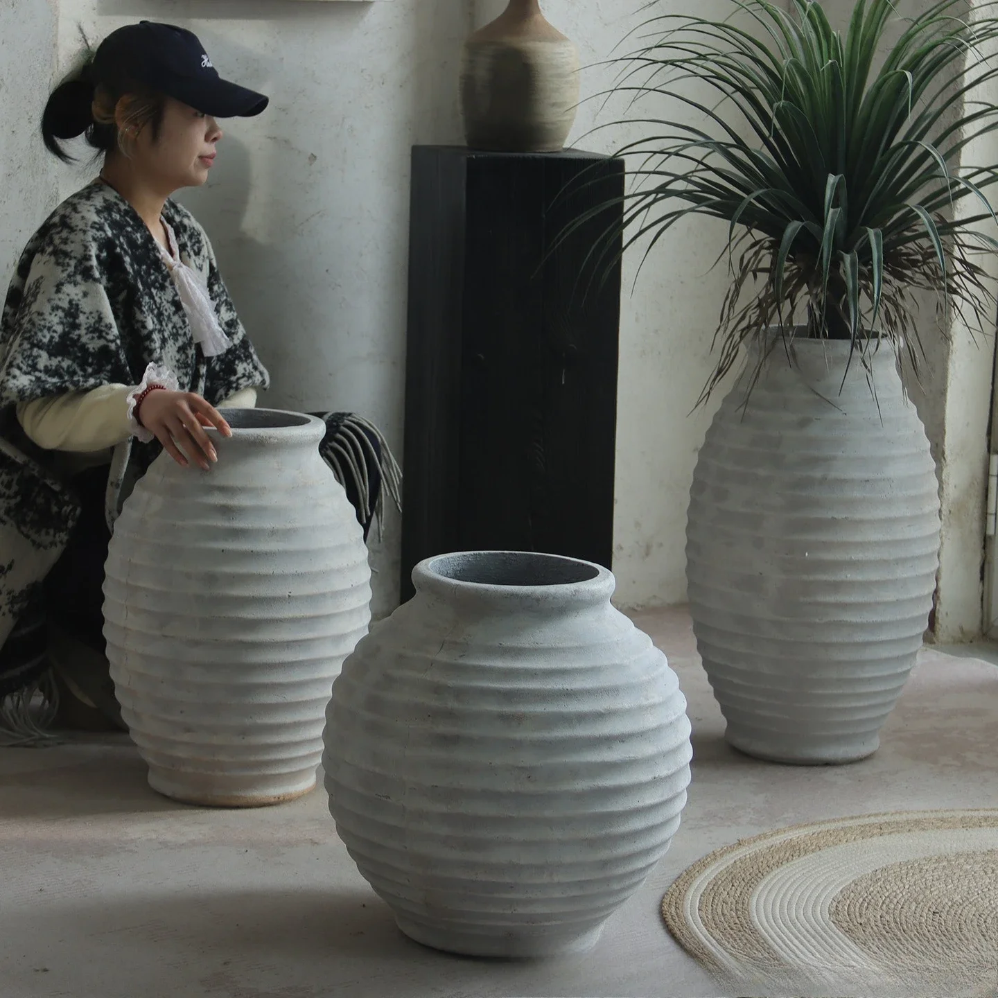 Wabi sandy wind old threaded jar floor-to-ceiling flower device antique art B & B hotel living room decoration ornament