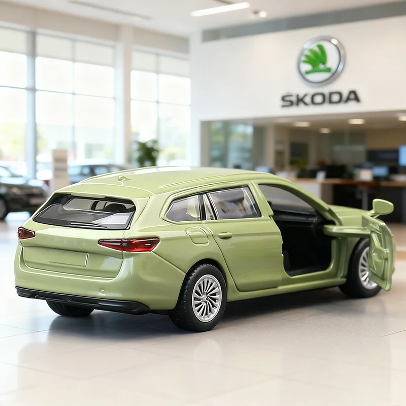 1:43 Skoda SUPERB Alloy Car Diecasts & Toy Vehicles Car Model Miniature Scale Model Car Toys For Children