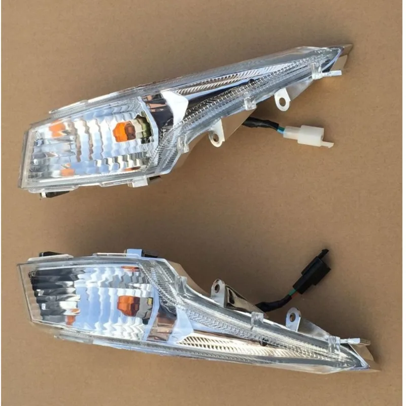Motorcycle Front Turn Signal / Direction Lamp for Kymco Ck150 Ck1