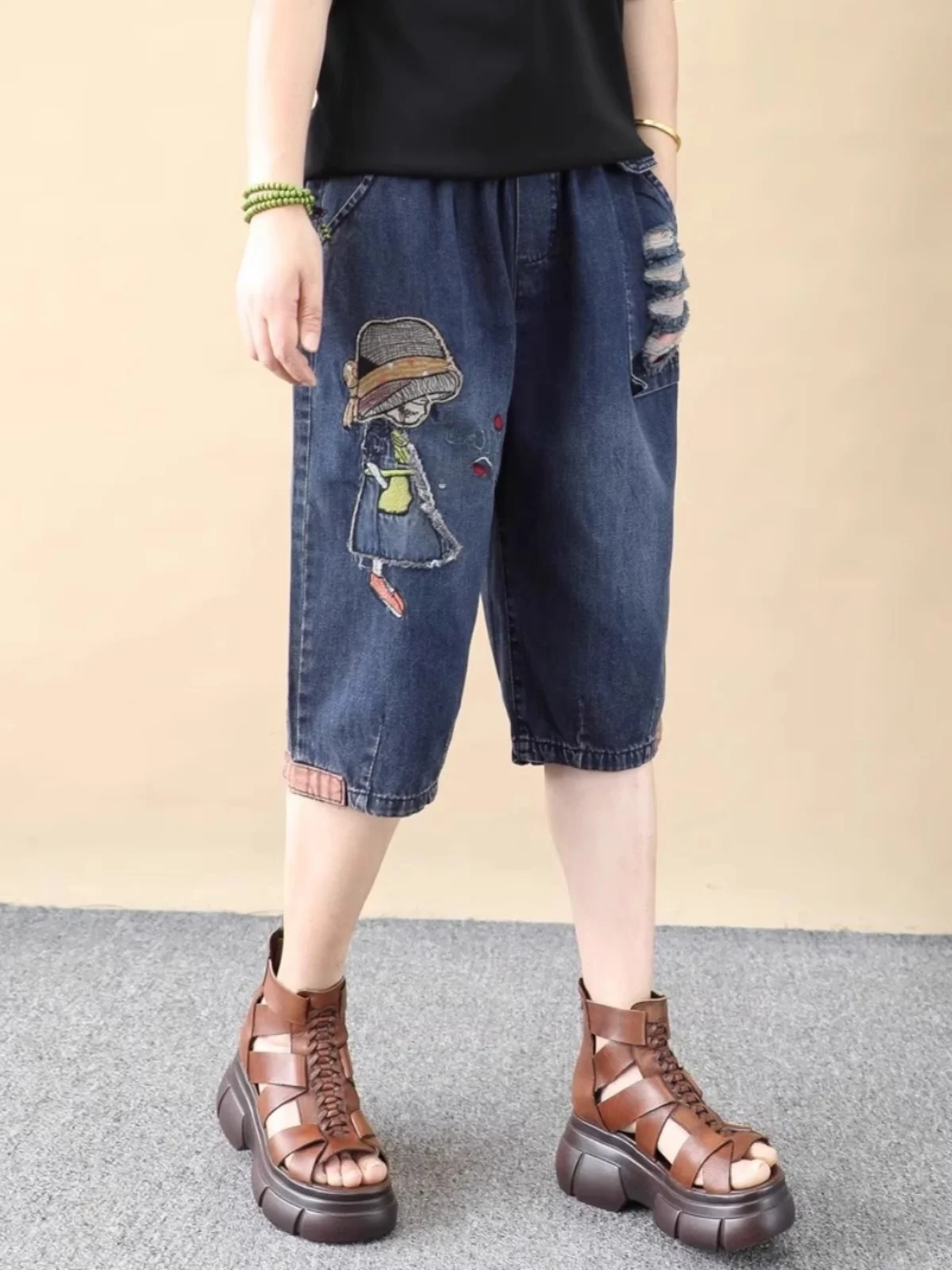 

Summer Thin Embroidered Denim Shorts Women Loose Large Size Five-Point Harem High Waist Casual Slimming Dad Trendy Pants