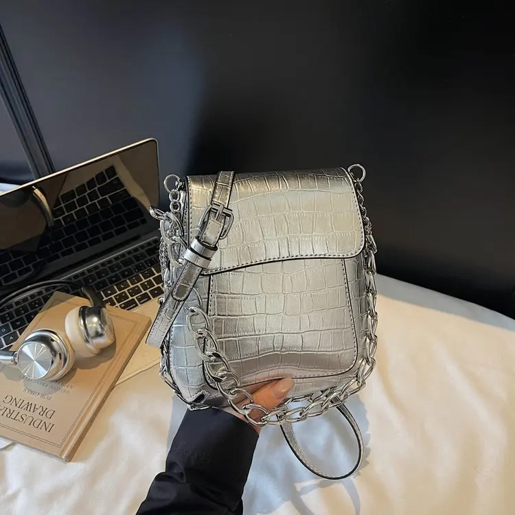 

2026 New Premium Personalized Chain Bag, Minimalist Versatile Fashion Shoulder & Crossbody Bucket Bag for Women