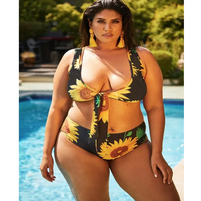

New Plus Size Women's Swimsuit with Tropical Chrysanthemum Print Split Body Plus Fat Bikini Sexy Bikini