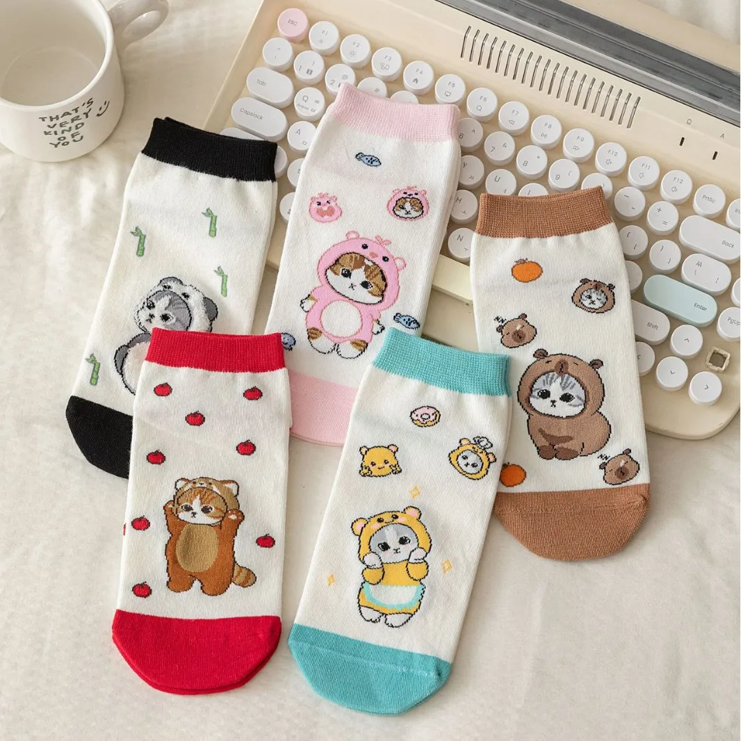 Japanese new Shark Cat cartoon socks female combed cotton cute socks early autumn female boat boneless socks cotton socks