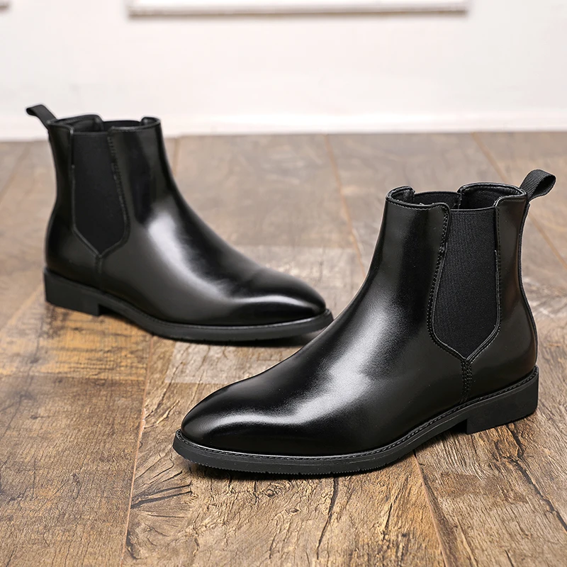 

Men's Hot autumn and winter boots Gentleman retro British style Fashion Street Daily business high top leather shoes Quality