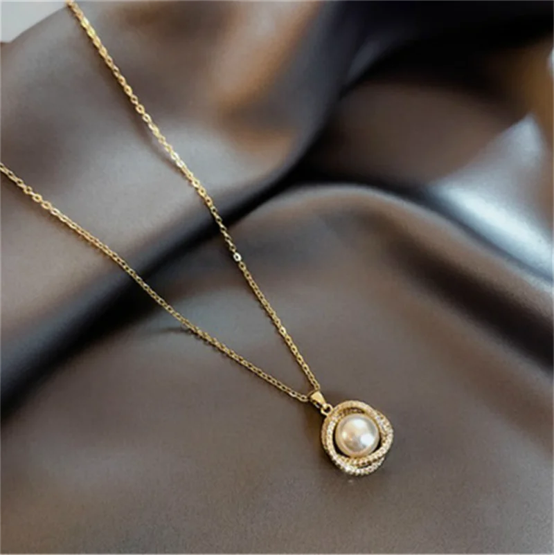 Fashion Pearl Pendant Necklace for Women Trend Aesthetic Gold Color Metal Chain Collar Choker Rhinestone Necklaces Party Jewelry