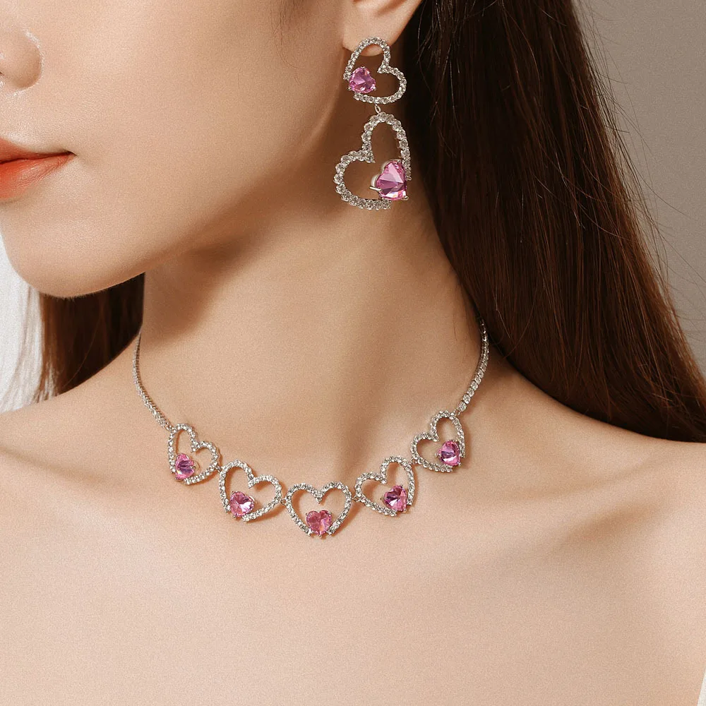 Luxuriöse Herzförmige Zirkonia-Ohrstecker für Damen Elegante Modische Halskette Schmuck für Party und Hochzeit – Detail 1