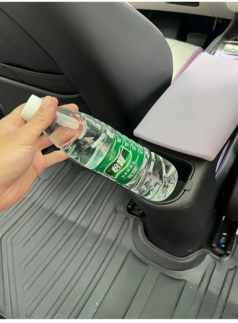 Mittelkonsolen-Aufbewahrungsbox für BYD Dolphin, TPE Anti-Rutsch-Organizer, passgenaue Armlehnen-Aufbewahrung für 2021-2025, reduziert Geräusche – Detail 16