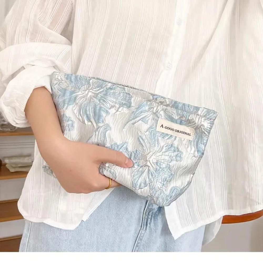 New Flower Design Makeup Bag Large Capacity Multi-Purpose Cosmetic Bag Cosmetic Organizer Travel