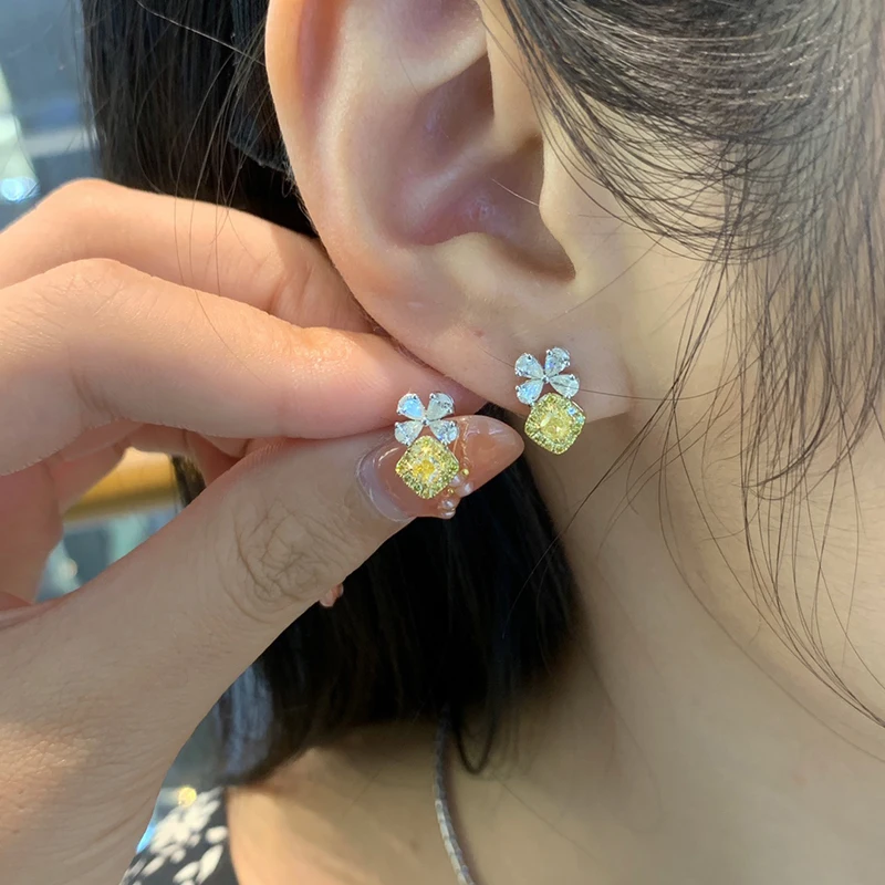 LUOWEND 100% 18K White Gold Earrings Luxury Elegant Style Real Natural Yellow Diamond Earrings for Women High Wedding Jewelry