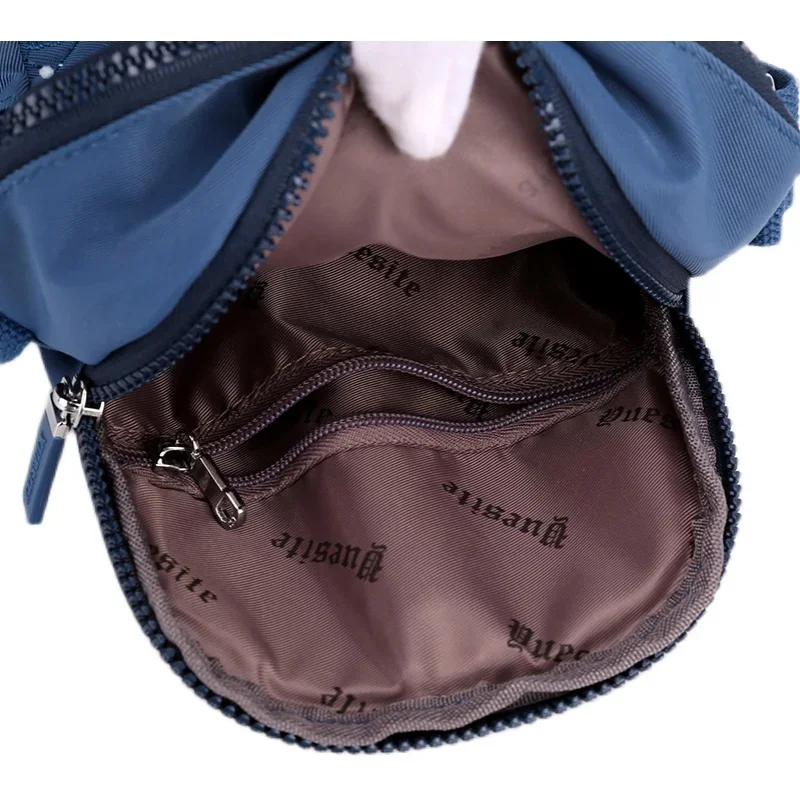 Woman Korean Style Shoulder Bags Nylon Knitting Embroidery Messenger Bags for Women Earphone Hole Crossbody Flap Sac A Main