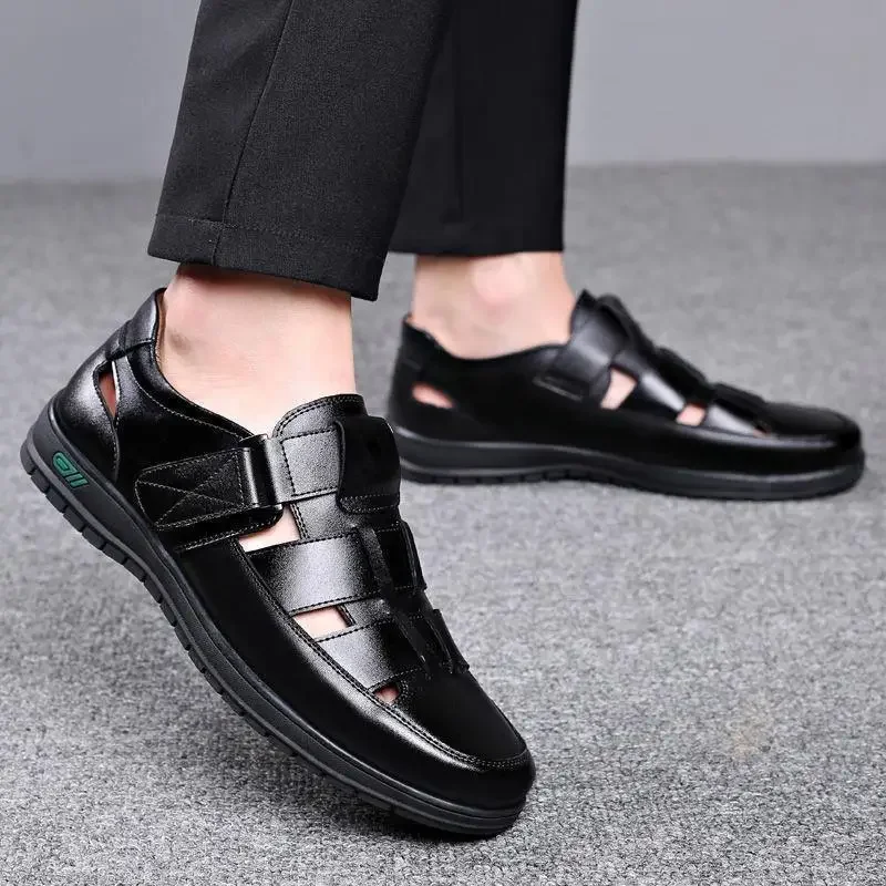 2024 Summer Hollow Leather Shoes Men\'s Casual Sandals Breathable Hole Shoes Sandals Men Shoes Sandals