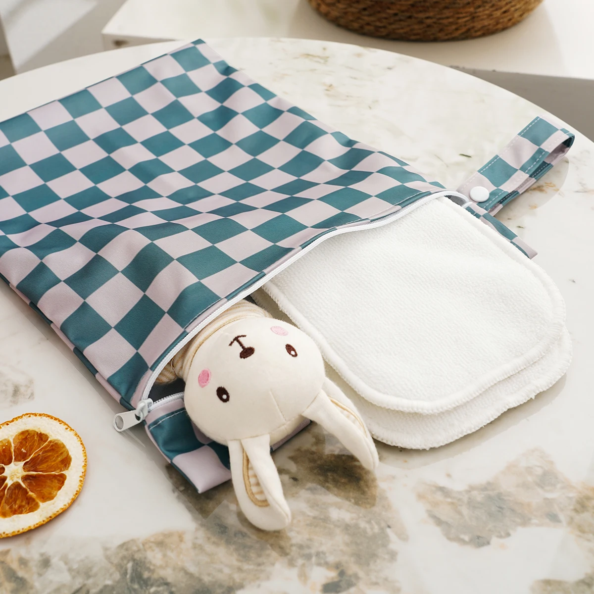 1 PCS PUL Wetbag For Baby Diapers Nappies Reusable Waterproof Diaper Bag 28cmx36cm