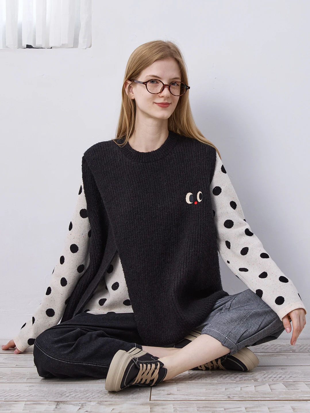 Original Design Asymmetric Wool Vest Circle Fleece Split Knitted Vest Layering Knitted Vest Women's Spring Fashion