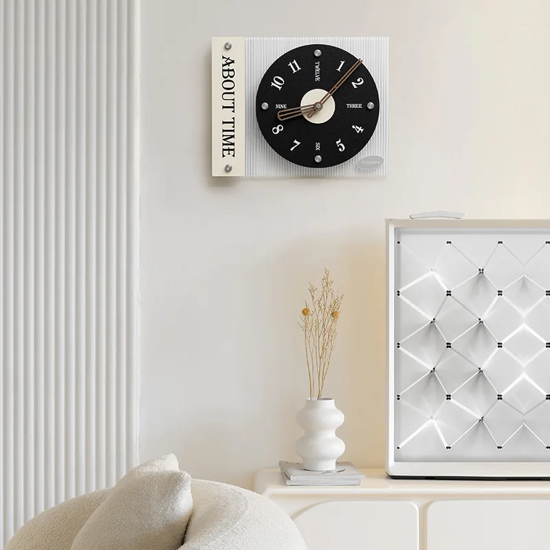 

12-дюймовые настенные часы в форме записей кремового цвета, простые современные креативные часы для гостиной, бесшумные настенные часы для спальни, современный дизайн
