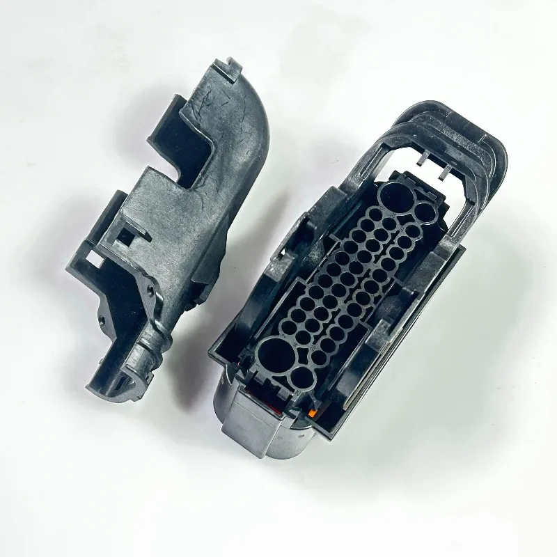 1PCS 1928405167 Original 38-hole, automotive connector ABS module plug, housing, jacket, wiring harness