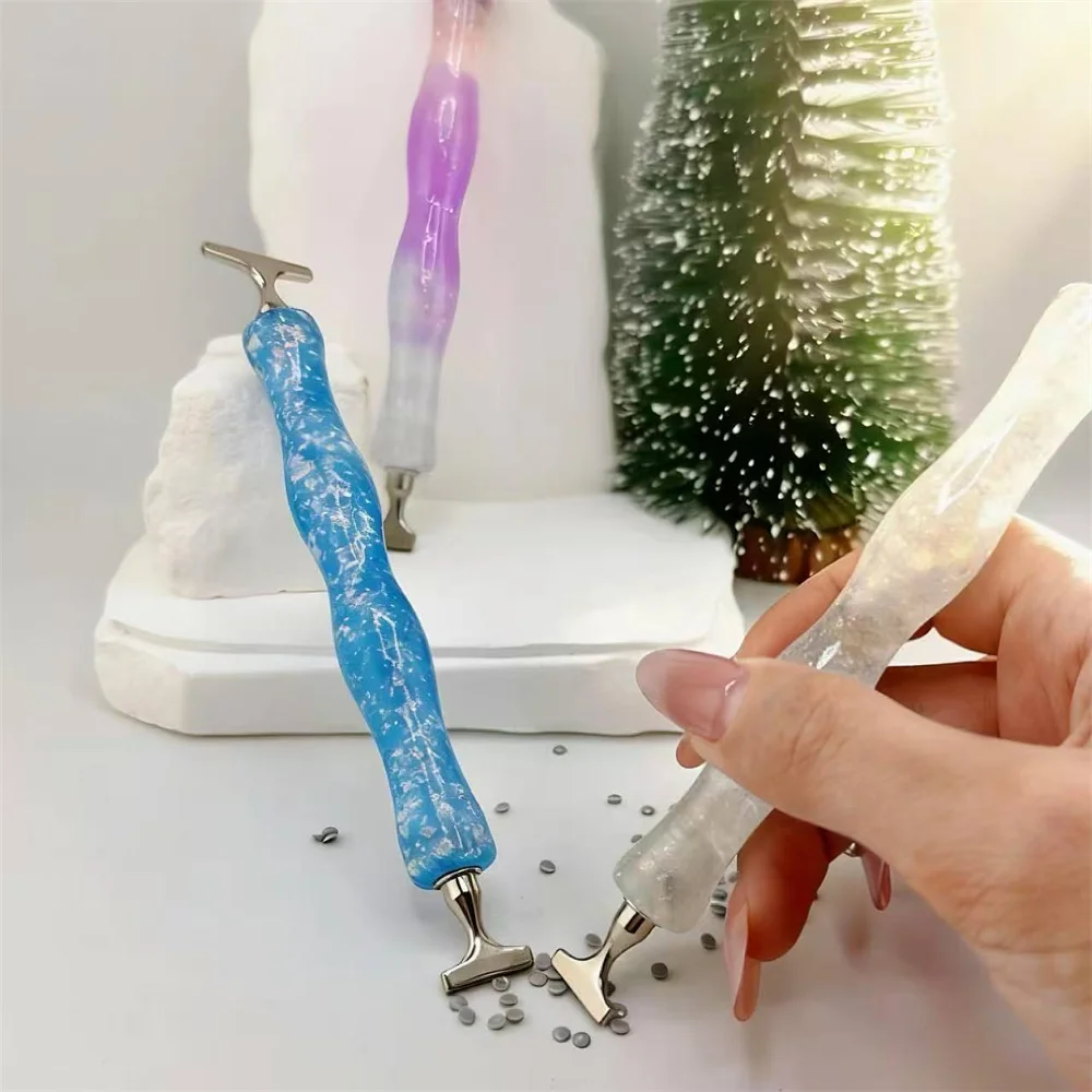 Imagen 7: Nuevo Lápiz Ondulado de Resina para Pintura de Diamantes, Lápiz de Perforación con Punta Brillante Roscada, Herramientas Ergonómicas para Bordado de Diamantes, Accesorios SIN CULATA