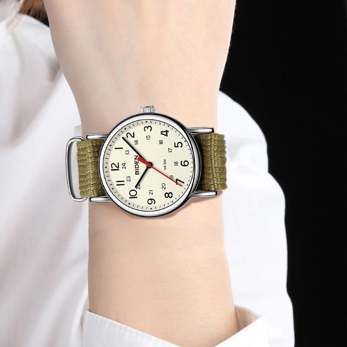 BIDEN Fashion Sports Watch 38mm Neutral Analog Watch Nylon Strap-Simple Design-Waterproof 3ATM Suitable for both Men and Women
