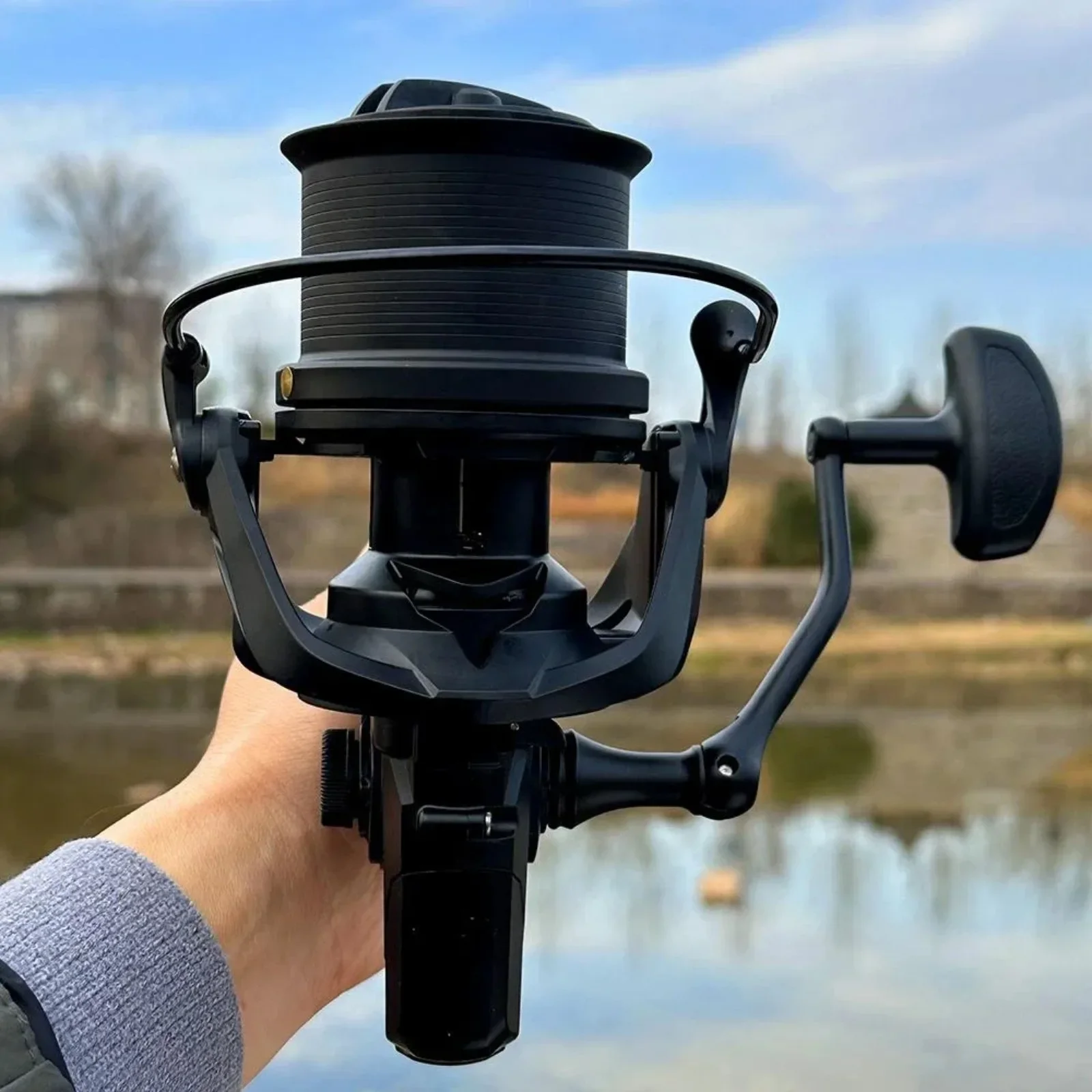 Grandi mulinelli da pesca Spinning Max Drag 20KG Potente mulinello da pesca alla carpa d'acqua dolce d'acqua salata serie 6000 8000 10000 12000 14000