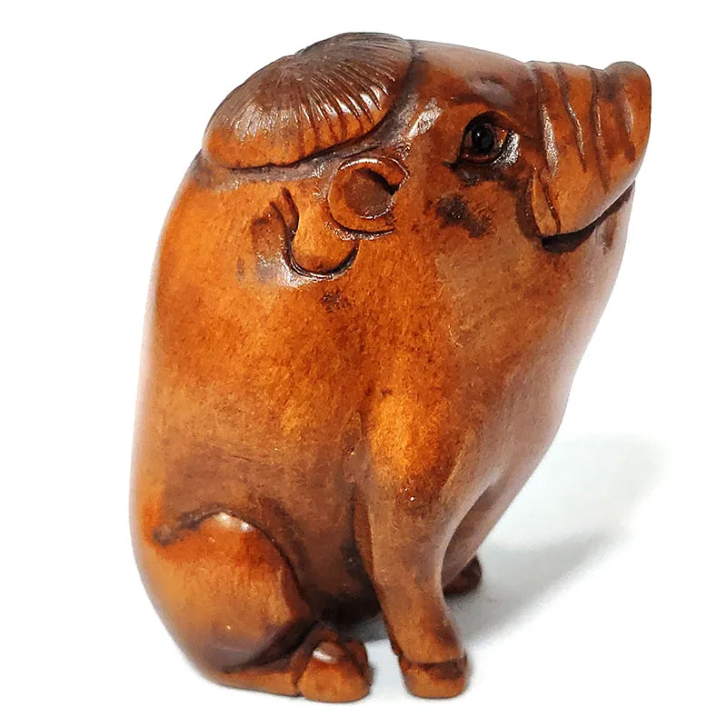 

Y7699 - 20 Years Old 2" Hand Carved Japanese Boxwood Netsuke Carving Figurine : Lovely Pig Boar