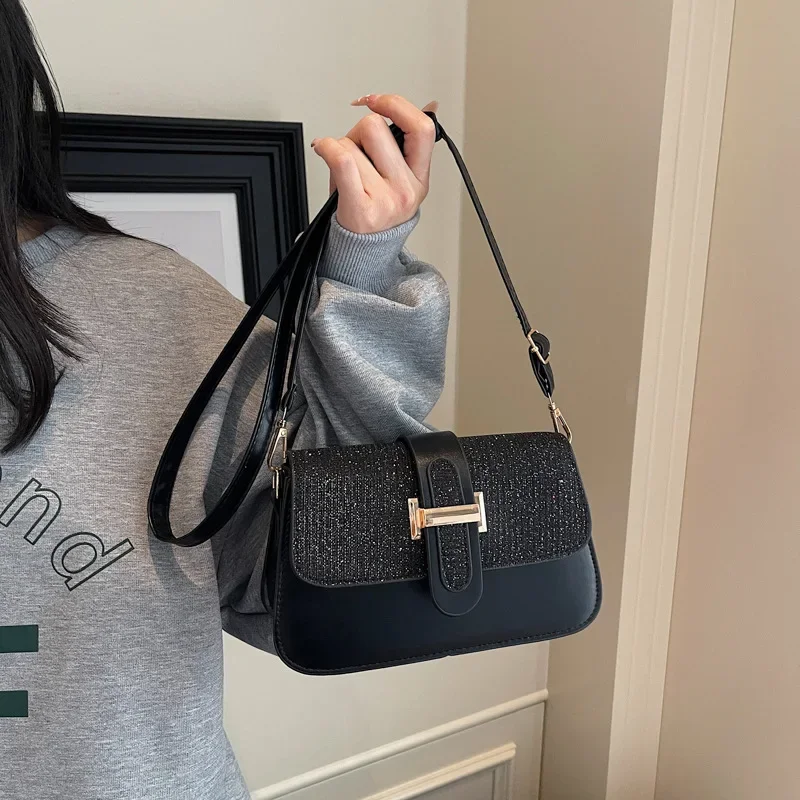 ‌ Bolso de hombro Retro para mujer de verano 2025, bandolera cuadrada pequeña con textura a la moda, bolso sencillo para axila de estilo extranjero ‌