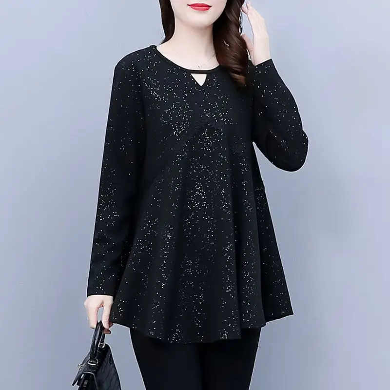 Temperament Three-dimensional Decoration Sequin Solid Color Loose Show Off Weight Large Size Ladies\' Base Shirt Autumn 2024