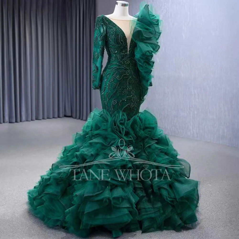 

Green Evening Dress With Lace-Up Back Beaded Embroidery O-Neck Long Sleeve Customizable Sheath Gown For Women