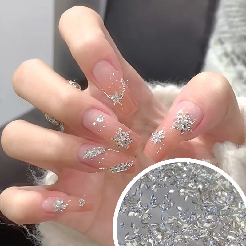 50 個混合ミニ菱形ネイルラインストーン 3D 平底ネイルクリスタル宝石光沢のあるマニキュアチップ 3D ネイルアートデコレーション