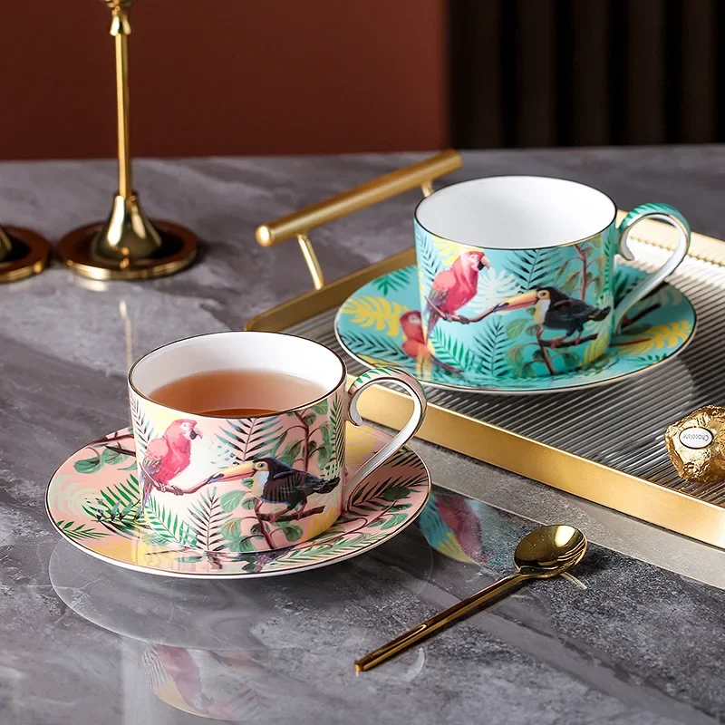 British Jungle Animals Parrot Bone China Coffee Cup Ceramic Tea Cup and Dish Porcelain Afternoon Teacup Home Office Mug Gift