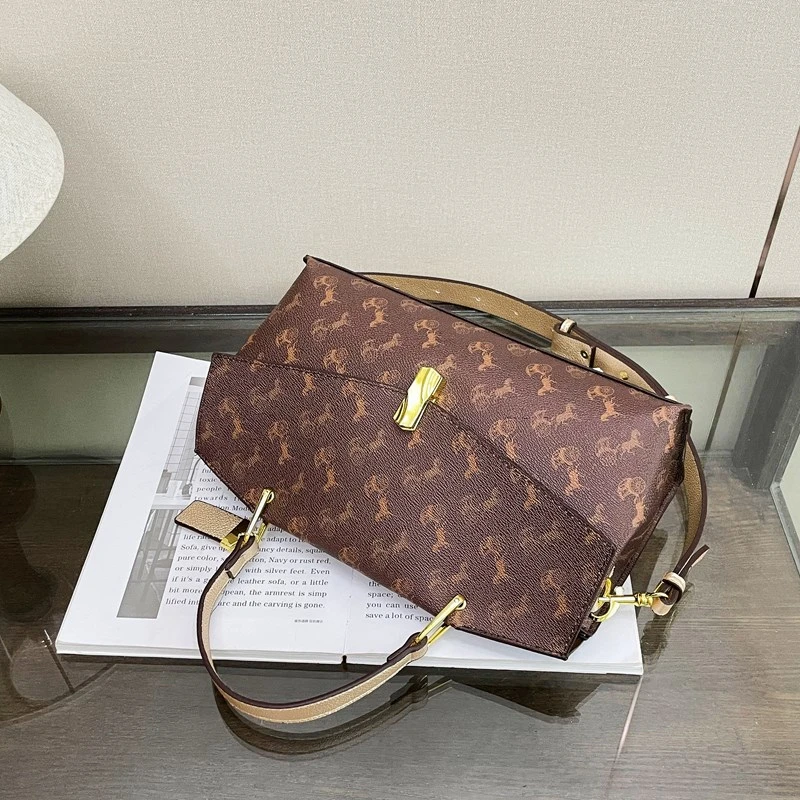 

Elegant Paris Inspired Crossbody Bag For Women Minimalist Vintage Leather Tote High-End Solid Color Luxury Messenger