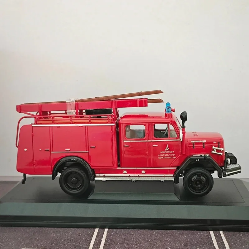 Diecast escala g1 estrada águia motor de incêndio liga modelo de carro brinquedos colecionáveis presente lembrança exibição