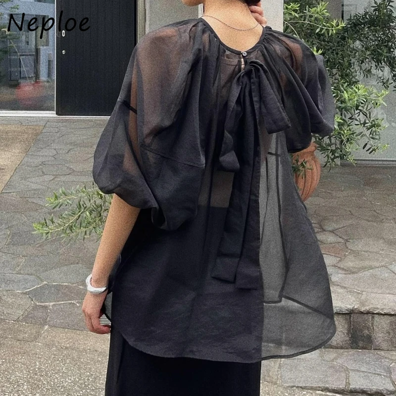 Neploe اليابانية موضة جديدة Mujer Blusa شفافة سوداء مستديرة الرقبة الرباط قميص أنيق نفخة الأكمام الخصر النحيف بلوزة